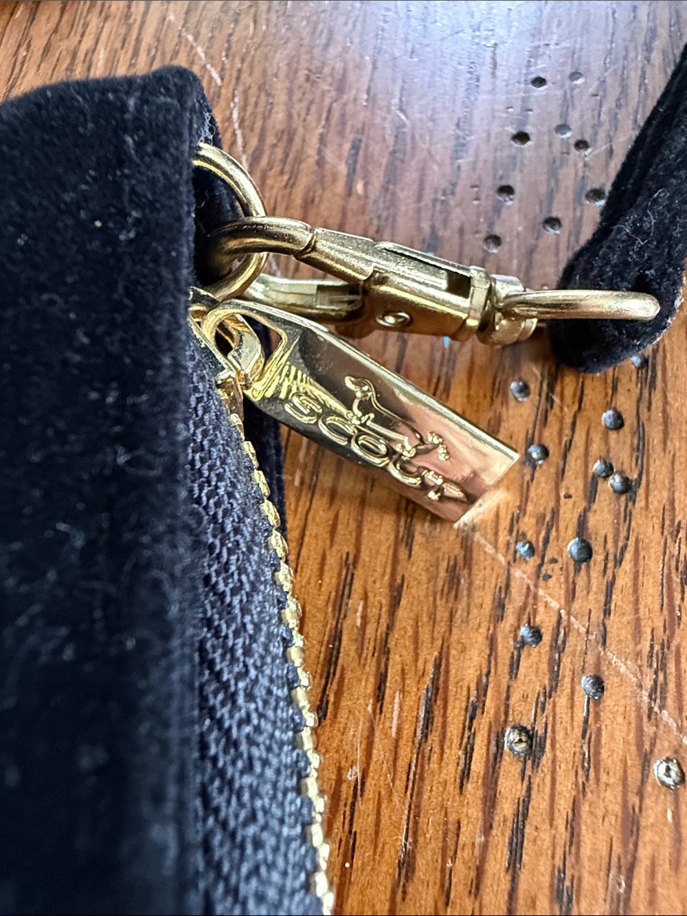 Scout Black Velvet Decker Crossbody Clutch Gold Hardware Detachable Strap - Picture 8 of 8